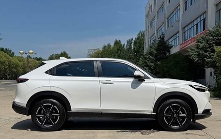 Honda Vezel, 2023 год, 1 894 000 рублей, 4 фотография