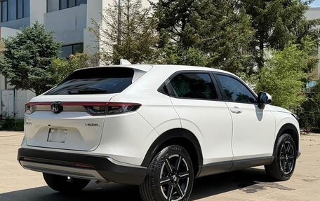 Honda Vezel, 2023 год, 1 894 000 рублей, 5 фотография