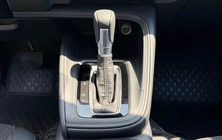 Honda Vezel, 2023 год, 1 894 000 рублей, 17 фотография