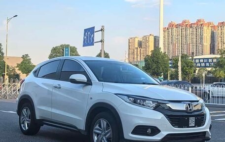 Honda Vezel, 2022 год, 1 526 000 рублей, 3 фотография