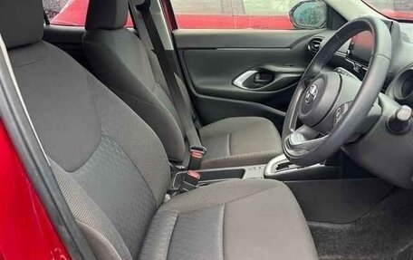 Toyota Yaris Cross, 2020 год, 1 400 000 рублей, 8 фотография