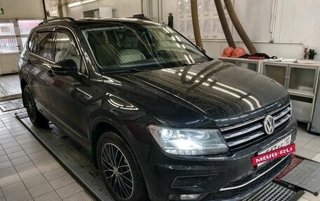 Volkswagen Tiguan II, 2019 год, 1 690 000 рублей, 5 фотография