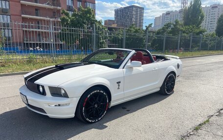 Ford Mustang VI рестайлинг, 2007 год, 3 050 000 рублей, 5 фотография