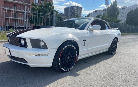 Ford Mustang VI рестайлинг, 2007 год, 3 050 000 рублей, 4 фотография