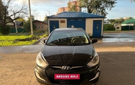 Hyundai Solaris II рестайлинг, 2012 год, 770 000 рублей, 2 фотография