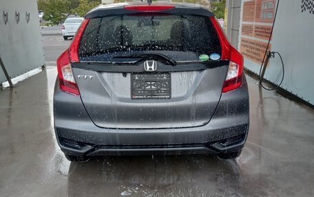 Honda Fit III, 2018 год, 1 300 000 рублей, 3 фотография