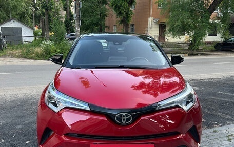 Toyota C-HR I рестайлинг, 2019 год, 1 950 000 рублей, 20 фотография