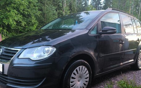 Volkswagen Touran III, 2009 год, 380 000 рублей, 6 фотография