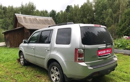 Honda Pilot III рестайлинг, 2013 год, 1 950 000 рублей, 29 фотография