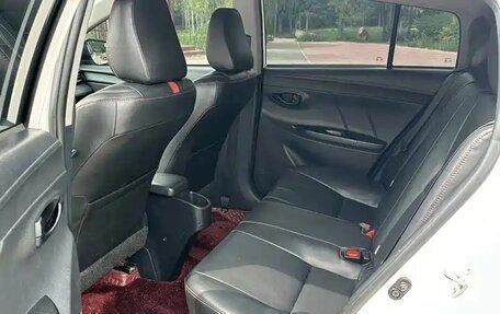 Toyota Yaris XP150 рестайлинг, 2023 год, 1 420 000 рублей, 9 фотография