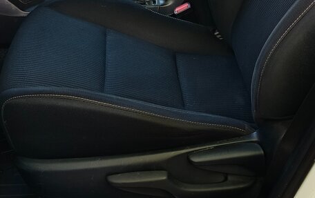 Toyota RAV4, 2013 год, 1 830 000 рублей, 9 фотография