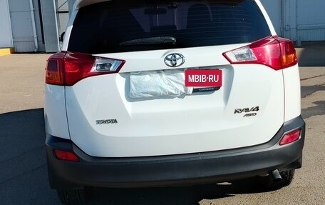 Toyota RAV4, 2013 год, 1 830 000 рублей, 6 фотография