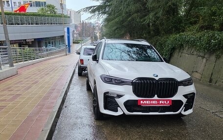 BMW X7, 2021 год, 8 000 000 рублей, 16 фотография