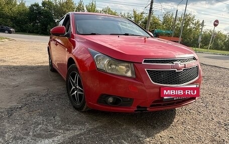 Chevrolet Cruze II, 2011 год, 330 000 рублей, 4 фотография
