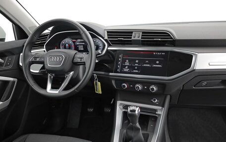 Audi Q3, 2023 год, 3 200 411 рублей, 5 фотография