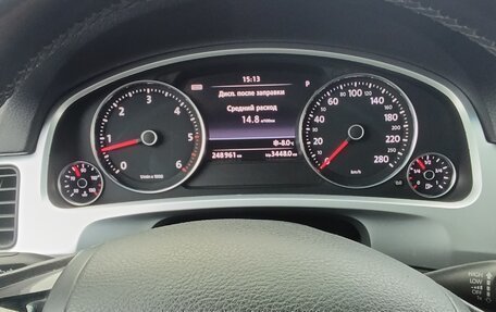 Volkswagen Touareg III, 2011 год, 2 148 000 рублей, 6 фотография