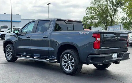 Chevrolet Silverado, 2022 год, 5 822 000 рублей, 3 фотография