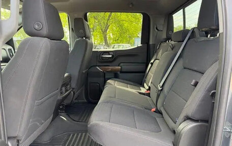 Chevrolet Silverado, 2022 год, 5 822 000 рублей, 5 фотография