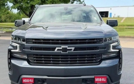 Chevrolet Silverado, 2022 год, 5 822 000 рублей, 2 фотография