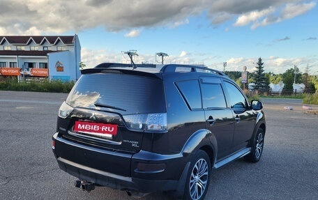 Mitsubishi Outlander III рестайлинг 3, 2011 год, 1 200 000 рублей, 8 фотография