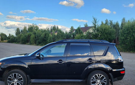 Mitsubishi Outlander III рестайлинг 3, 2011 год, 1 200 000 рублей, 11 фотография