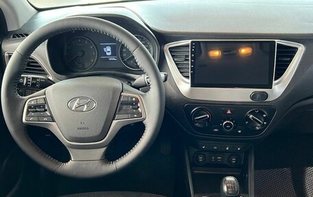 Hyundai Solaris II рестайлинг, 2019 год, 1 370 000 рублей, 16 фотография