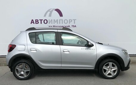 Renault Sandero II рестайлинг, 2019 год, 1 397 000 рублей, 6 фотография
