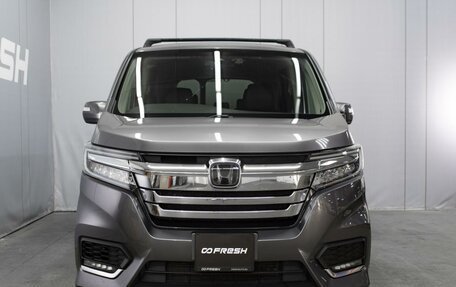 Honda Stepwgn IV, 2017 год, 2 090 000 рублей, 3 фотография