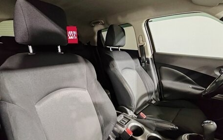 Nissan Juke II, 2011 год, 850 000 рублей, 11 фотография