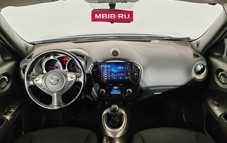 Nissan Juke II, 2011 год, 850 000 рублей, 8 фотография