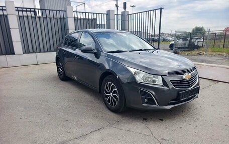 Chevrolet Cruze II, 2013 год, 499 000 рублей, 3 фотография