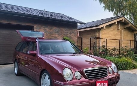 Mercedes-Benz E-Класс, 2002 год, 2 650 000 рублей, 1 фотография