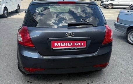 KIA cee'd I рестайлинг, 2010 год, 700 000 рублей, 4 фотография