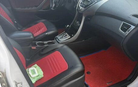 Hyundai Elantra V, 2013 год, 960 000 рублей, 7 фотография