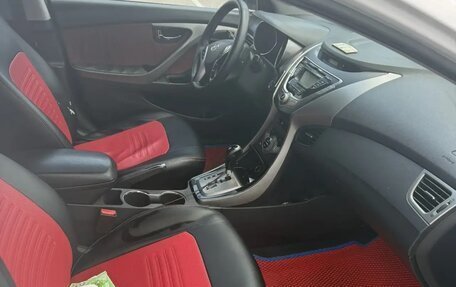 Hyundai Elantra V, 2013 год, 960 000 рублей, 8 фотография