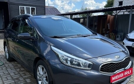 KIA cee'd III, 2014 год, 900 000 рублей, 2 фотография