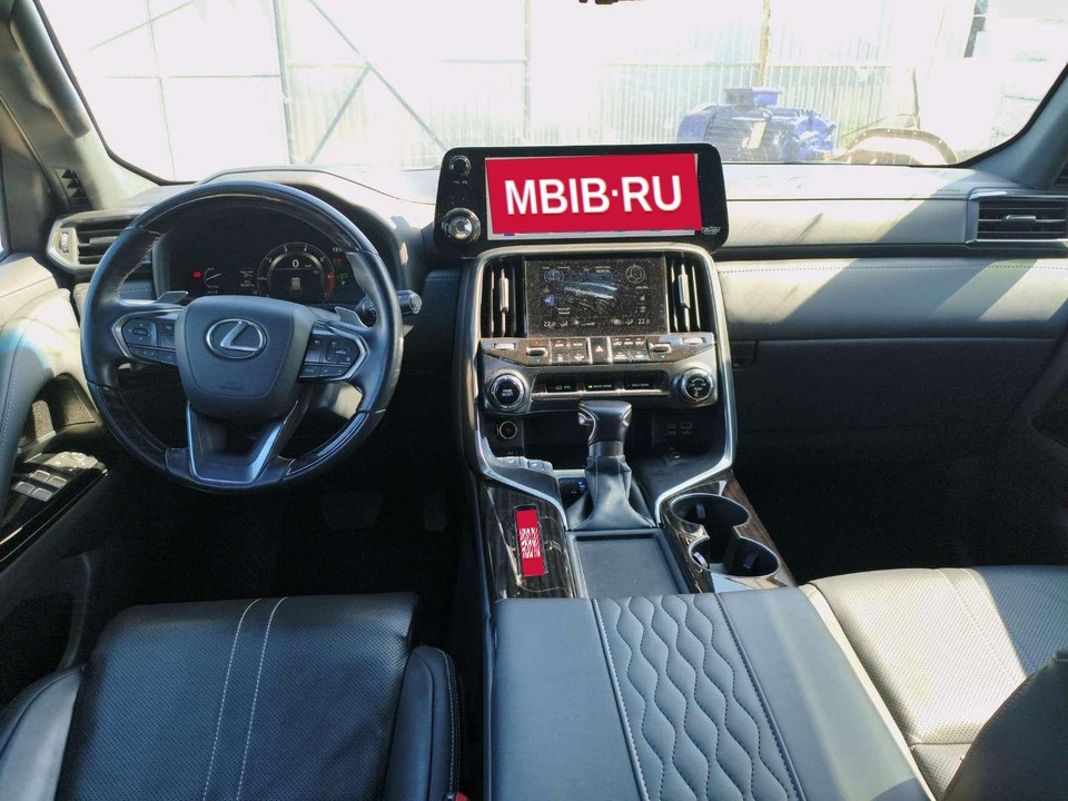 Lexus LX III рестайлинг 2, 2023 год, 13 700 000 рублей, 4 фотография