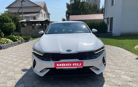 KIA K5, 2021 год, 2 350 000 рублей, 10 фотография