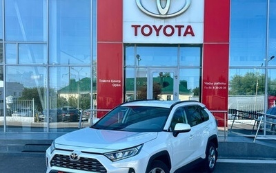 Toyota RAV4, 2021 год, 3 680 000 рублей, 1 фотография
