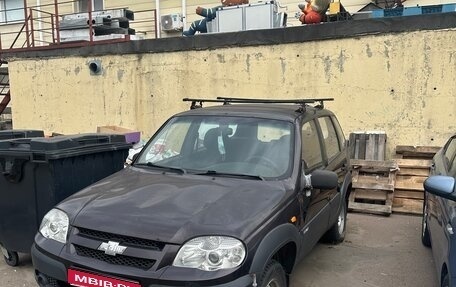Chevrolet Niva I рестайлинг, 2010 год, 110 000 рублей, 1 фотография
