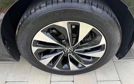 Volkswagen Passat B8 рестайлинг, 2022 год, 2 400 000 рублей, 11 фотография