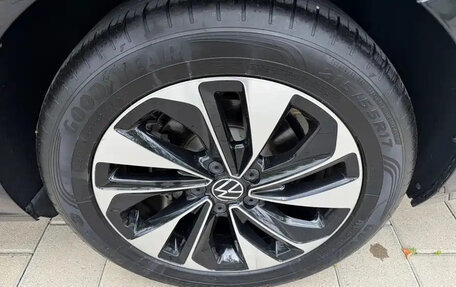Volkswagen Passat B8 рестайлинг, 2022 год, 2 400 000 рублей, 10 фотография