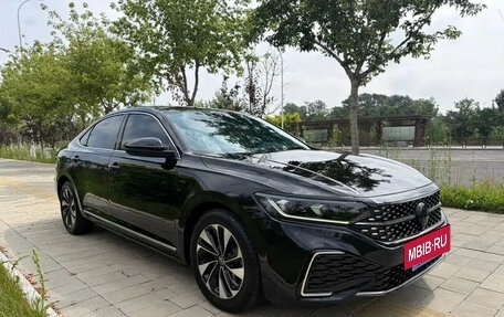 Volkswagen Passat B8 рестайлинг, 2022 год, 2 400 000 рублей, 3 фотография