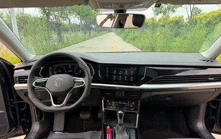 Volkswagen Passat B8 рестайлинг, 2022 год, 2 400 000 рублей, 13 фотография
