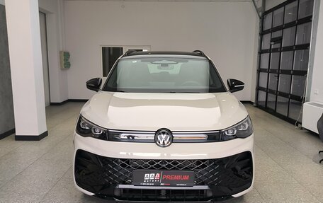Volkswagen Tiguan, 2026 год, 4 930 000 рублей, 2 фотография