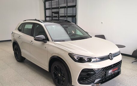 Volkswagen Tiguan, 2026 год, 4 930 000 рублей, 3 фотография