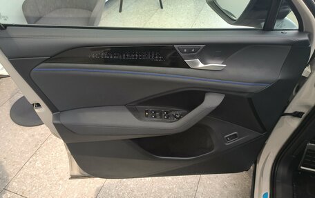 Volkswagen Tiguan, 2026 год, 4 930 000 рублей, 12 фотография