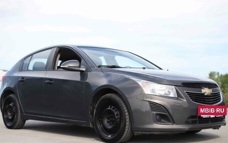 Chevrolet Cruze II, 2014 год, 849 750 рублей, 3 фотография