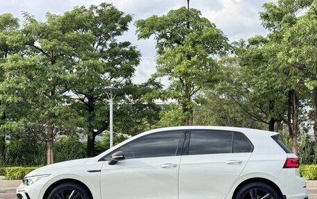Volkswagen Golf VIII, 2023 год, 1 880 000 рублей, 9 фотография