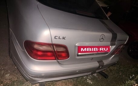 Mercedes-Benz CLK-Класс, 1999 год, 500 000 рублей, 13 фотография